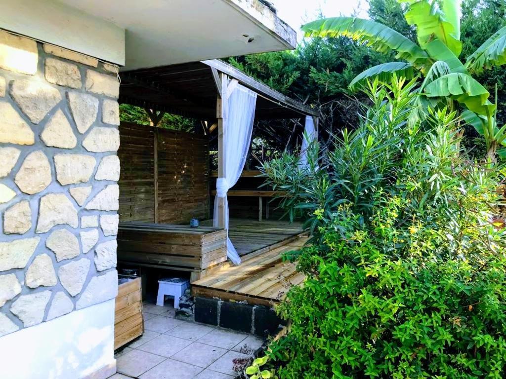 Agreable Maison En Centre Ville Noisy-le-Grand Dış mekan fotoğraf