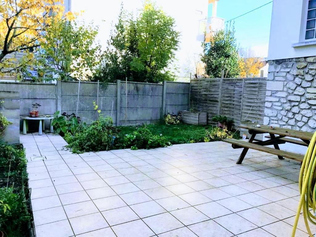 Agreable Maison En Centre Ville Noisy-le-Grand Dış mekan fotoğraf