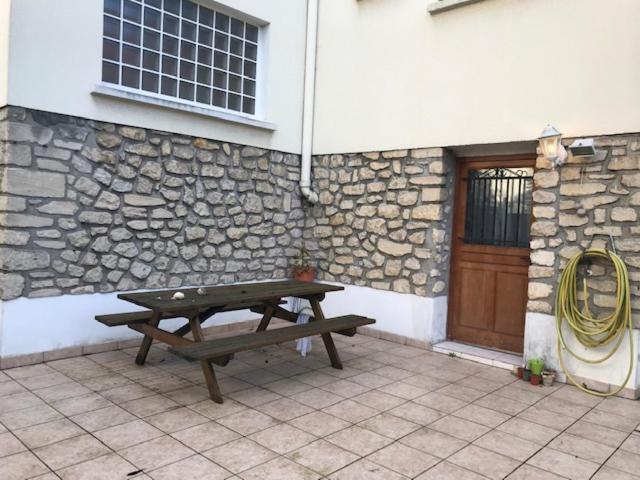 Agreable Maison En Centre Ville Noisy-le-Grand Dış mekan fotoğraf